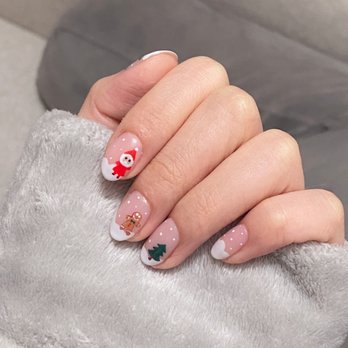 Aer Nailbar - Details painted with tooth sticks! - Nail Salons Near Me - Brookline, Massachusetts