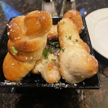 Cafe Fiore Restaurant & Lounge - Garlic knots (served to everyone and SO GOOD) - Pizza Near Me - Cromwell, Connecticut Cafe Fiore Restaurant & Lounge - Garlic knots (served to everyone and SO GOOD) - Pizza Near Me - Cromwell, Connecticut