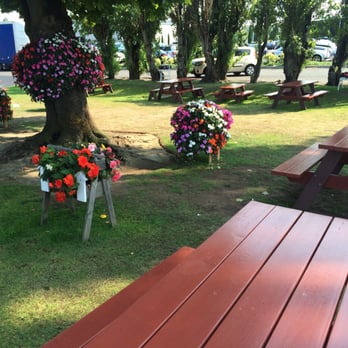 Pick-Quick Drive In - Burgers Near Me - Fife, Washington Pick-Quick Drive In - Burgers Near Me - Fife, Washington