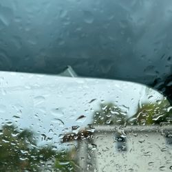 Prestige Car Wash and Lube - Window tint being ripped