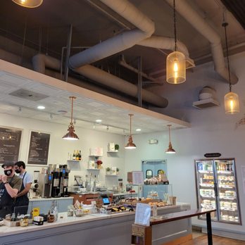Republik Coffee - Beautiful space - Coffee & Tea Near Me - Pasadena, California
