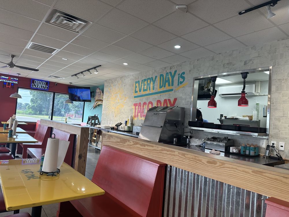 Fuzzy's Taco Shop