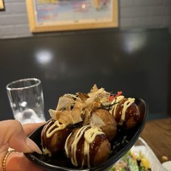 Hero Thai-Izakaya - Takoyaki
