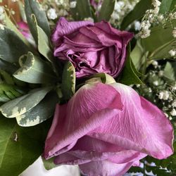 Enchanted Florist - Bad roses