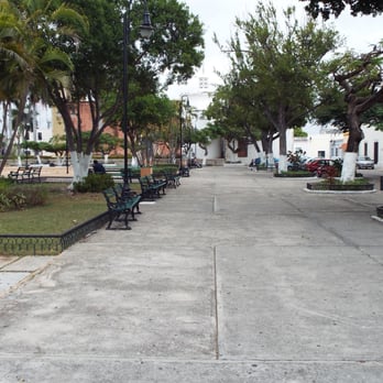 Parque de Santa Ana - Parte del parque de Santa Ana - Parks Near Me - Mérida, YUC