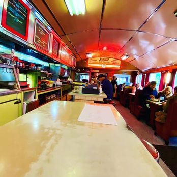The Windsor Diner - The dining car!! Love this! - Diners Near Me - Windsor, Vermont The Windsor Diner - The dining car!! Love this! - Diners Near Me - Windsor, Vermont