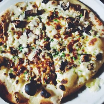 Il Vicolo - Pizza Near Me - Ottawa, Ontario Il Vicolo - Pizza Near Me - Ottawa, Ontario