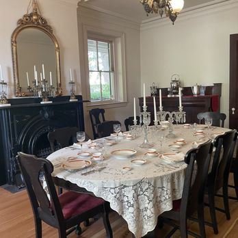 Bellamy Mansion Museum - Dining room - Museums Near Me - Wilmington, North Carolina Bellamy Mansion Museum - Dining room - Museums Near Me - Wilmington, North Carolina