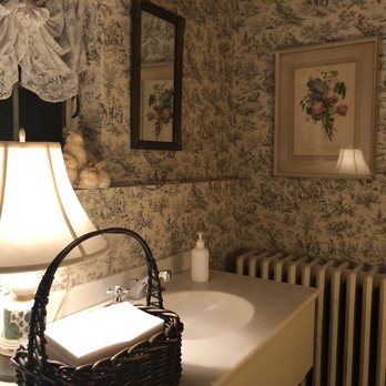 Hyeholde Restaurant - Cute restroom - New American Near Me - Coraopolis, Pennsylvania Hyeholde Restaurant - Cute restroom - New American Near Me - Coraopolis, Pennsylvania