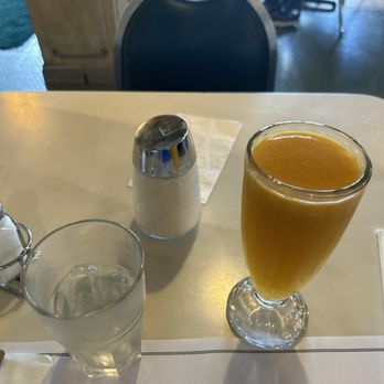 Versailles - Peach juice - Cuban Near Me - Miami, Florida Versailles - Peach juice - Cuban Near Me - Miami, Florida