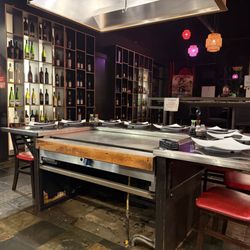 Mizu Japanese Steakhouse - Inside the restaurant