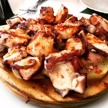 Oliveta - Octopus - Spanish Near Me - Barcelona, B