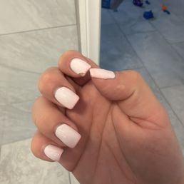 Index was chipped and thumb is lifted water can go underneath and cause fungus. Bumpy nails and uneven polish. Index was chipped and thumb is lifted water can go underneath and cause fungus. Bumpy nails and uneven polish.