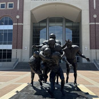 Memorial Stadium - Memorial Stadium - Stadiums & Arenas Near Me - Lincoln, Nebraska