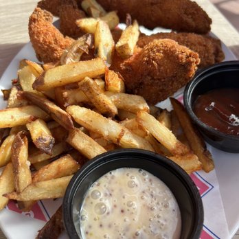 Big Pink - Kids Chicken Fingers (a lot of food!) $11.95 - Pizza Near Me - Miami Beach, Florida Big Pink - Kids Chicken Fingers (a lot of food!) $11.95 - Pizza Near Me - Miami Beach, Florida