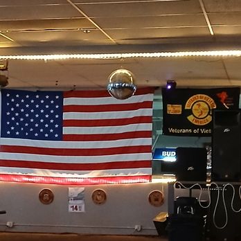 Slingers Bar - Dance Floor between most Pool Tables. - Sports Bars Near Me - Melbourne, Florida Slingers Bar - Dance Floor between most Pool Tables. - Sports Bars Near Me - Melbourne, Florida