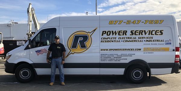 R Power Services Logo