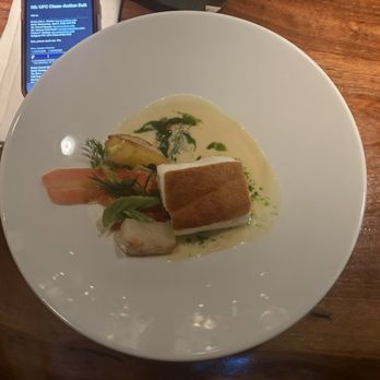 II Caminetto - Halibut - Italian Near Me - Whistler, British Columbia II Caminetto - Halibut - Italian Near Me - Whistler, British Columbia