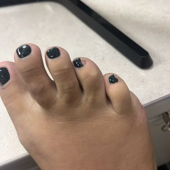 Chloe Nail Lounge - Nail Salons Near Me - Orange, California