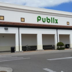 Publix - Front of store.