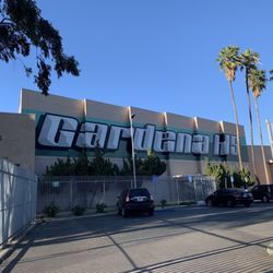 Gardena High School - Here to exercise my right to vote!
