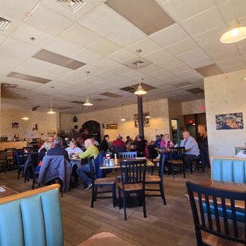 Cafe Espresso - Dining room - Breakfast & Brunch Near Me - Portsmouth, New Hampshire