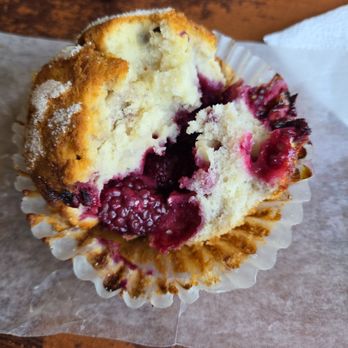 Bohemian Coffeehouse - Raspberry muffin - Coffee & Tea Near Me - Melrose, Massachusetts