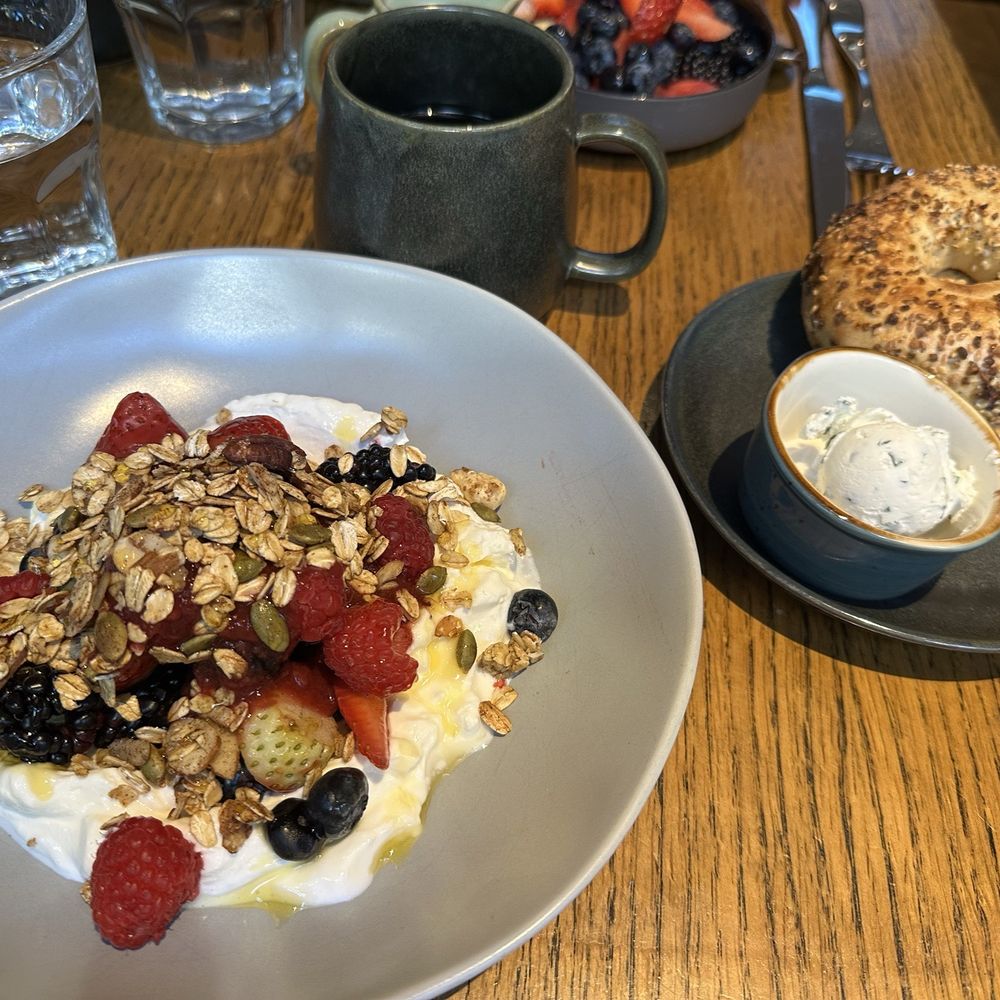 Andaz Napa - Greek Yogurt Parfait - Hotels Near Me - Napa, California Andaz Napa - Greek Yogurt Parfait - Hotels Near Me - Napa, California