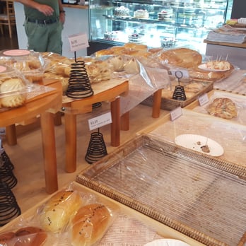 Ari Bakery Cafe - Pastries - Bakeries Near Me - Davie, Florida