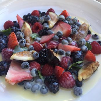 The Kitchen Table - Mixed Fruit - Italian Near Me - San Rafael, California