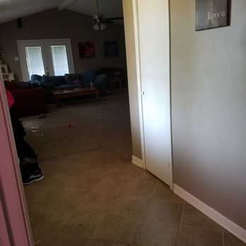 Texas Modern K9s - Veiw from dog room to living room - Pet Training Near Me - Waller, Texas Texas Modern K9s - Veiw from dog room to living room - Pet Training Near Me - Waller, Texas