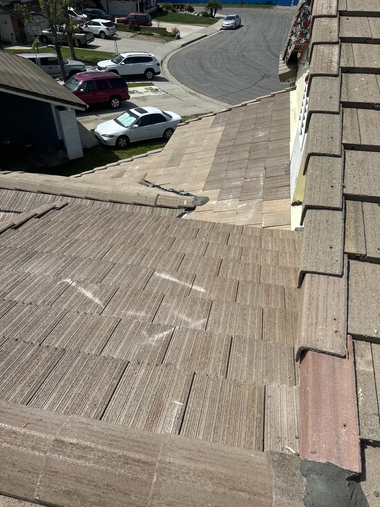 Slide of Fix Right Roofing