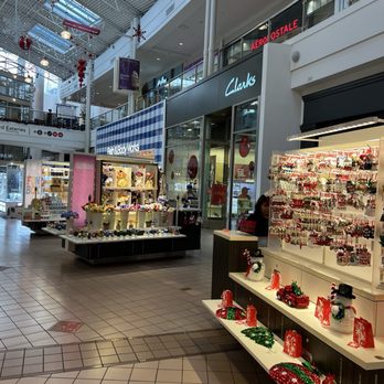 MainPlace Mall - Shopping Centers Near Me - Santa Ana, California