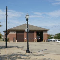 Kenosha Streetcar Society - The door just opened, streetcar time.