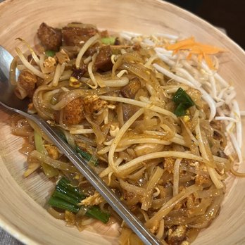 Siam Station - Pad Thai - Thai Near Me - Irvine, California