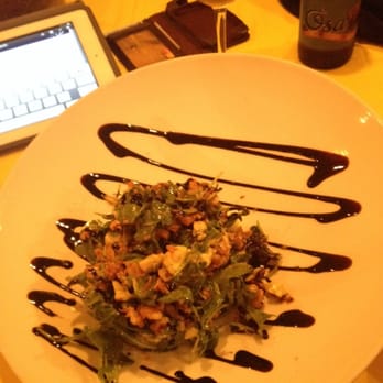 La Malontina - Salad: rucola, hazel nut, blue cheese and apple. I think. Good! - Modern European Near Me - Madrid, M La Malontina - Salad: rucola, hazel nut, blue cheese and apple. I think. Good! - Modern European Near Me - Madrid, M