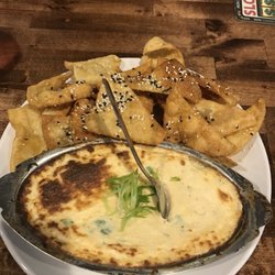 Louie's Tap House