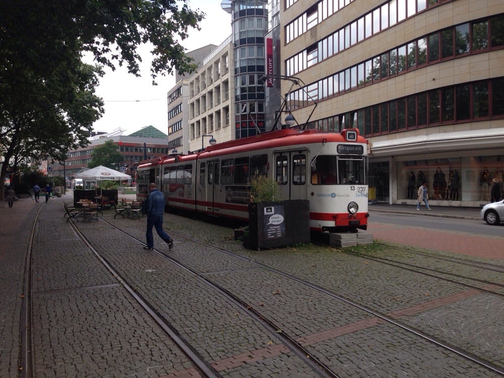 Linie 403