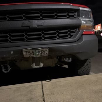 TW Thelin Auto Body - Damage to our truck - Body Shops Near Me - Cornelius, Oregon TW Thelin Auto Body - Damage to our truck - Body Shops Near Me - Cornelius, Oregon