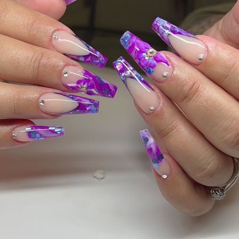 T Nails - Nail Salons Near Me - Citrus Heights, California