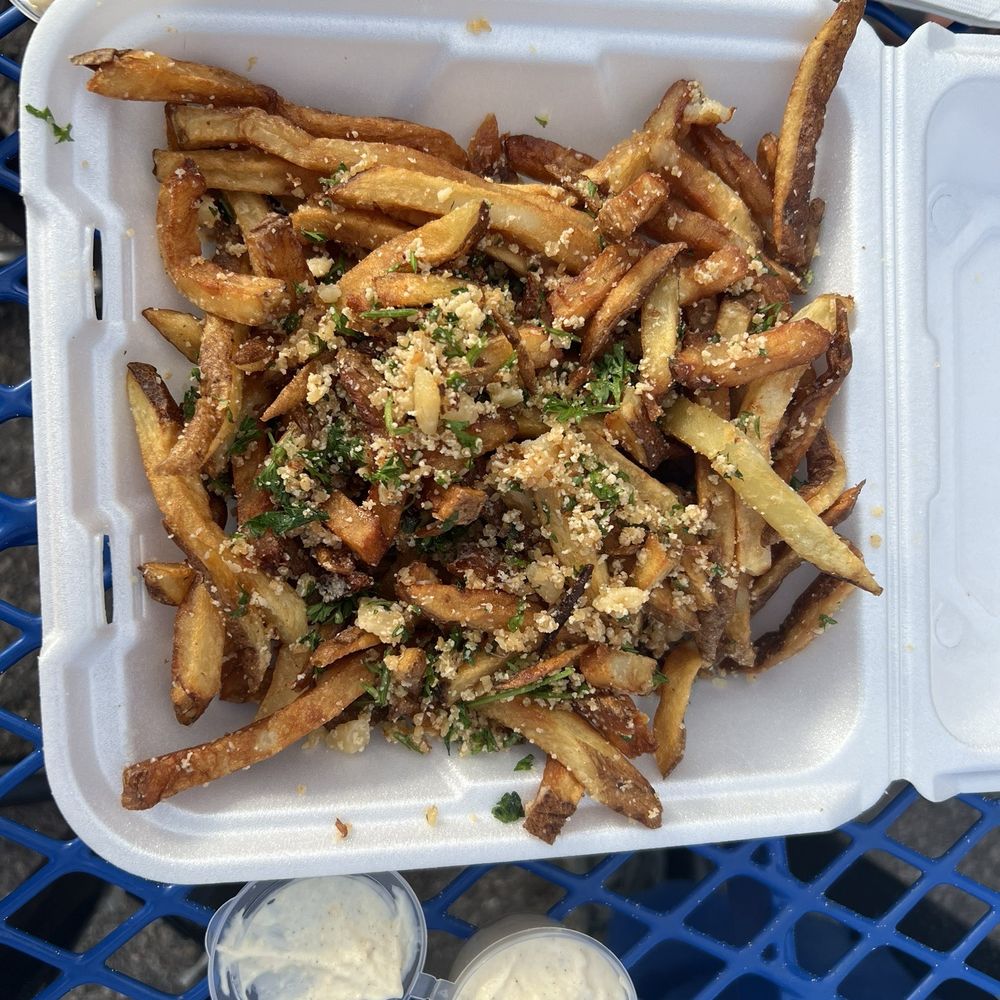 Large Parmesan fries that could be shared with 3-4 people.