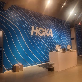 Hoka - Costa Mesa - New pop up store located on the 3rd floor above the Apple store. - Shoe Stores Near Me - Costa Mesa, California Hoka - Costa Mesa - New pop up store located on the 3rd floor above the Apple store. - Shoe Stores Near Me - Costa Mesa, California