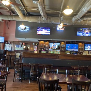 JOEY'S FINE FOOD & PIZZA - 68 Photos & 148 Reviews - 7913 ...