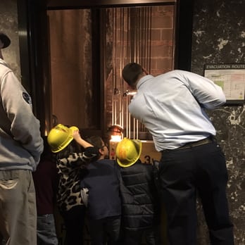 Chicago Architecture Center - Learning about how elevators work - Museums Near Me - Chicago, Illinois Chicago Architecture Center - Learning about how elevators work - Museums Near Me - Chicago, Illinois