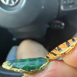 Chips and uneven chrome