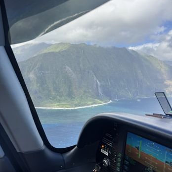 Maui Flight Academy - Molokai waterfalls - Flight Instruction Near Me - Kahului, Hawaii
