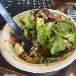 Garbanzo Mediterranean Fresh - Chicken salad with tomato cucumber mix, pepperchini peppers, onions, pickled cabbage, cilantro sauce ---- YUM!