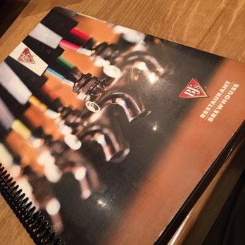 BJ's Restaurant & Brewhouse - Breweries Near Me - Phoenix, Arizona