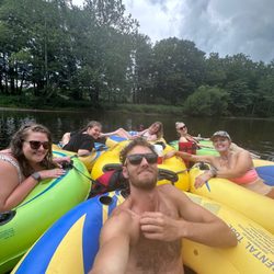 Blackwater Outdoor Adventures - Tubing the Cheat with the fam!
