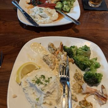 Sedona Taphouse - Left most all of the food we were served - New American Near Me - Nashville, Tennessee